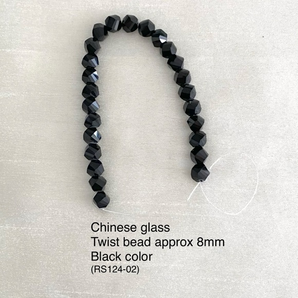 20 stands of Glass beads - Picture 7 of 16